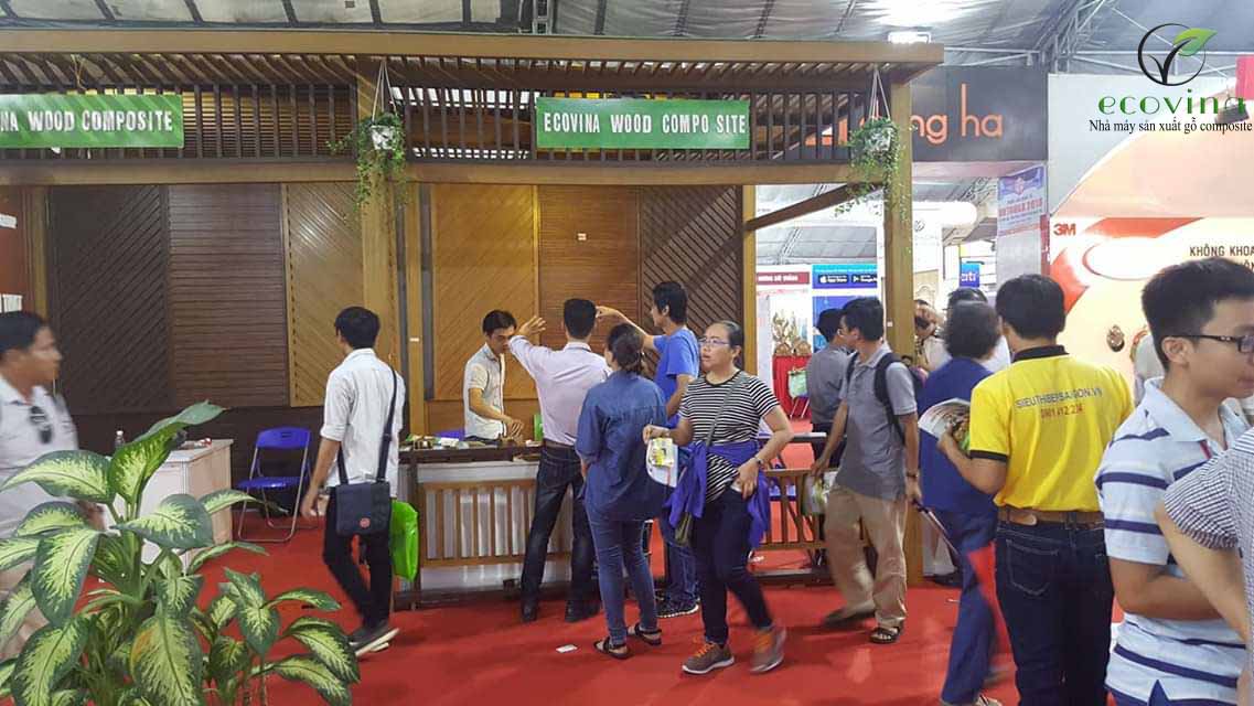 Thanh gỗ nhựa composite Ecovina tại triển lãm Vietbuild Đà Nẵng