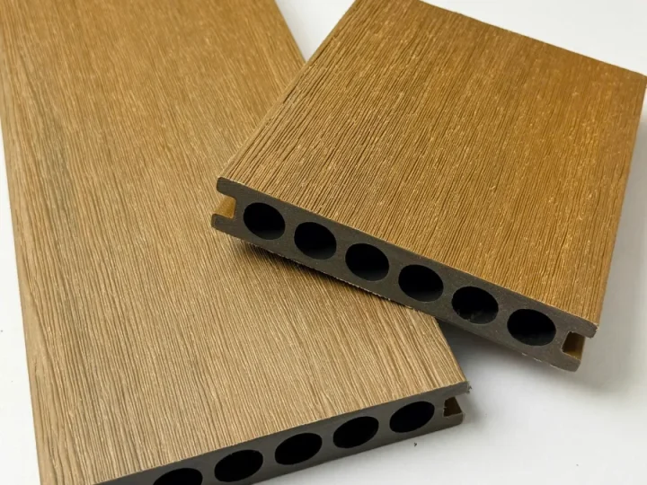 san-go-ngoai--troi-hai-lop-ecovina-teak